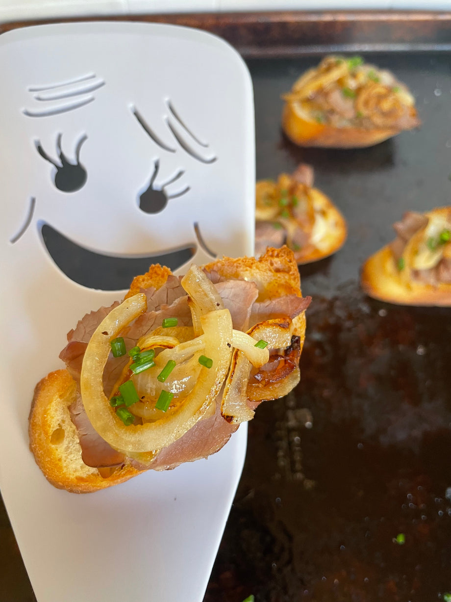 Roast Beef Crostini