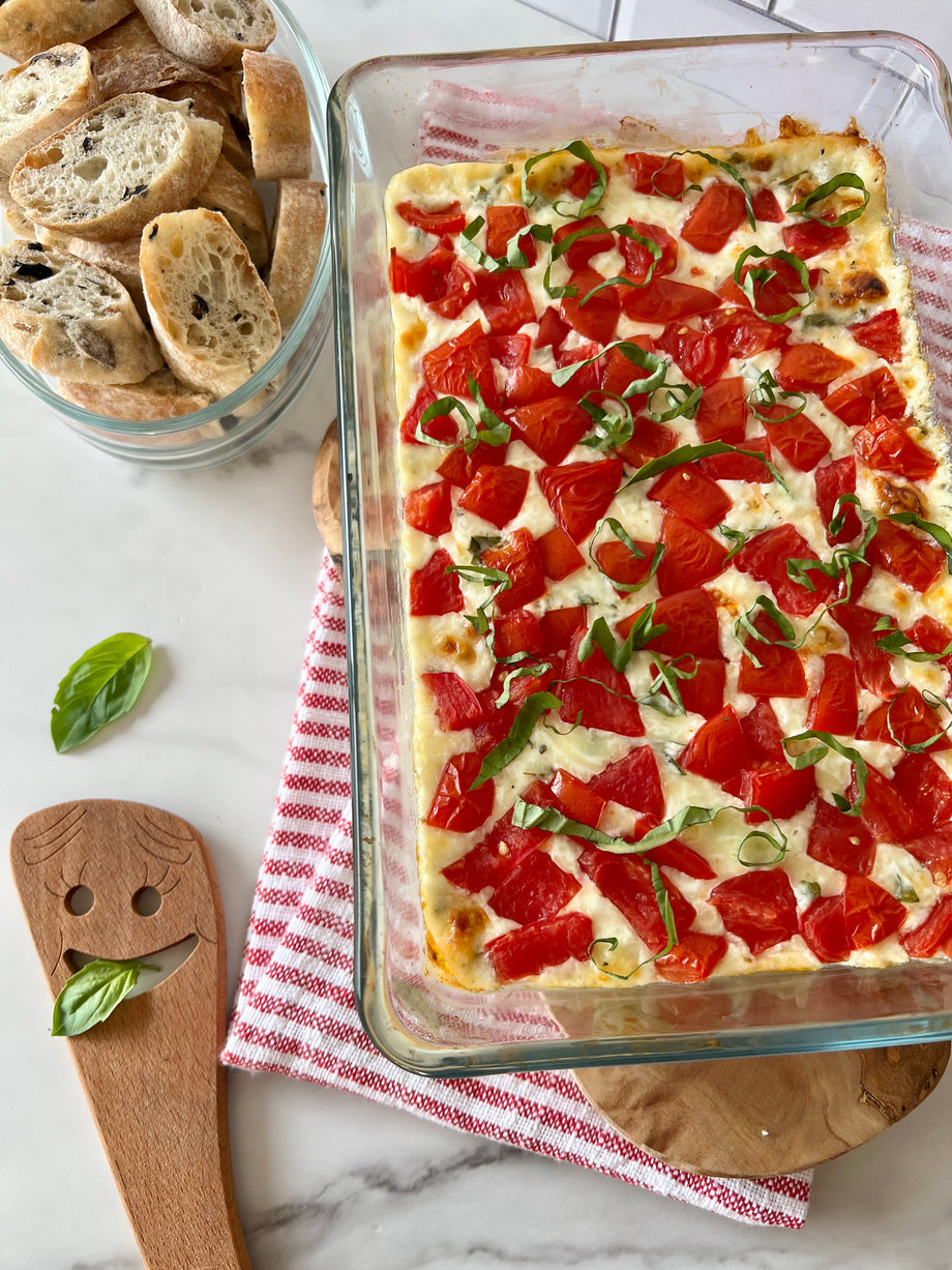 Cheesy Caprese Dip