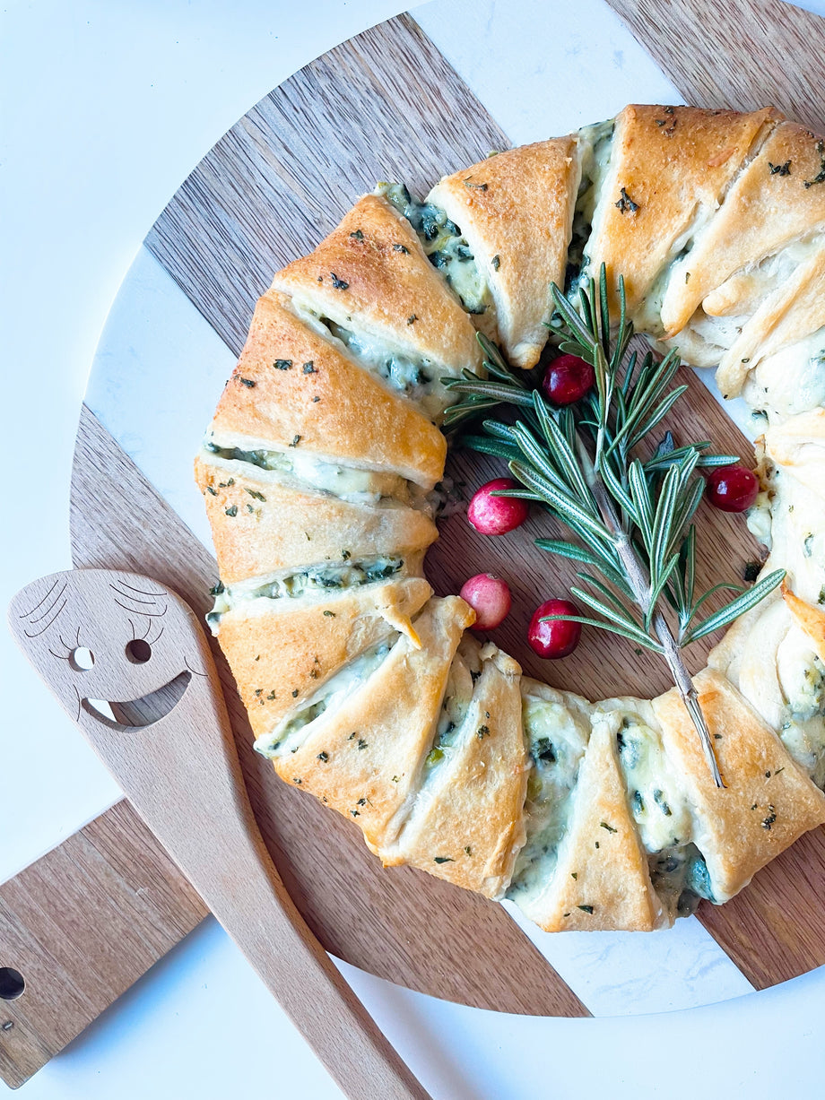 Spinach Artichoke Christmas Wreath