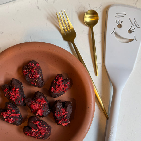 Chocolate and Peanut Butter Date Hearts