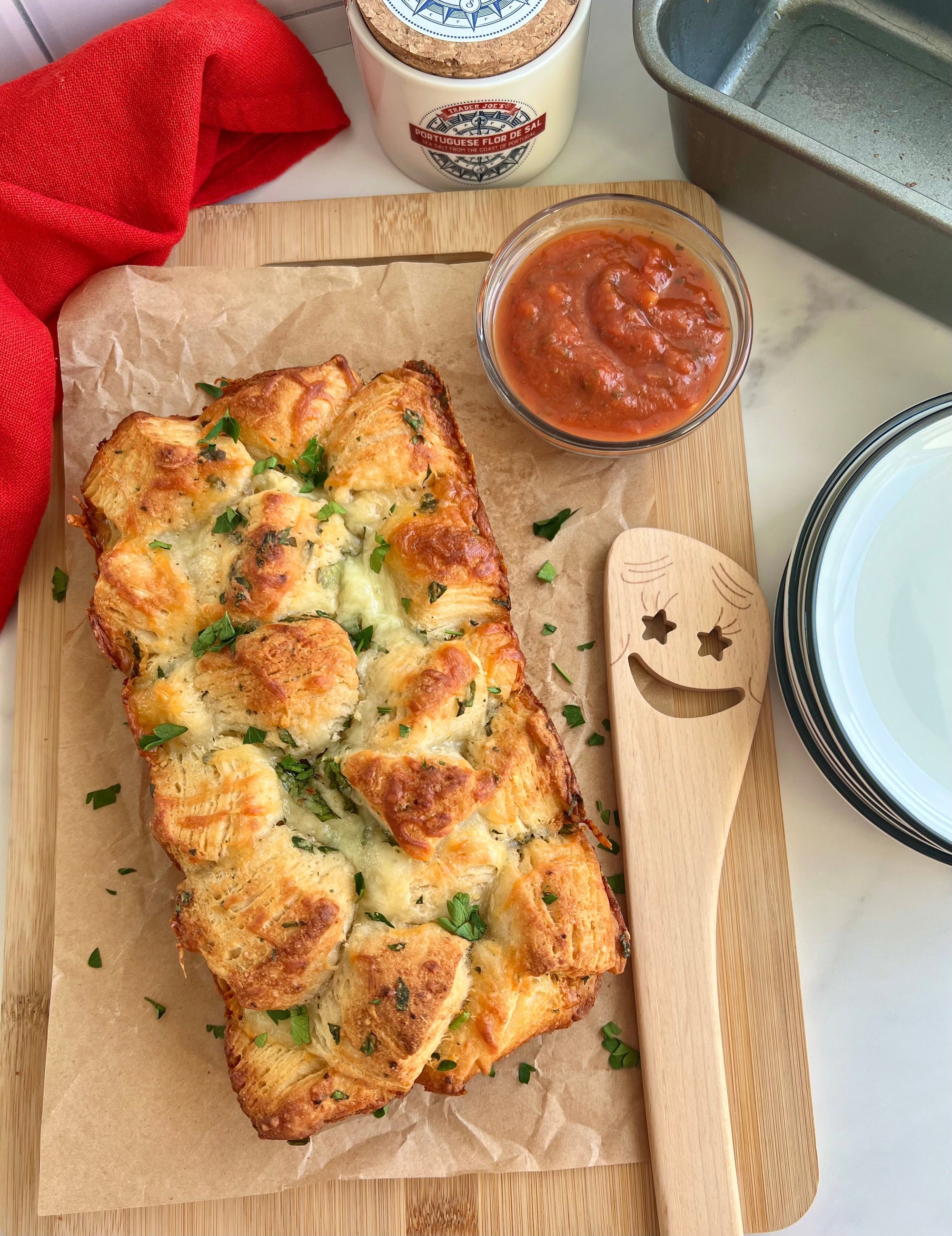 Cheesy Garlic Pull Apart Bread