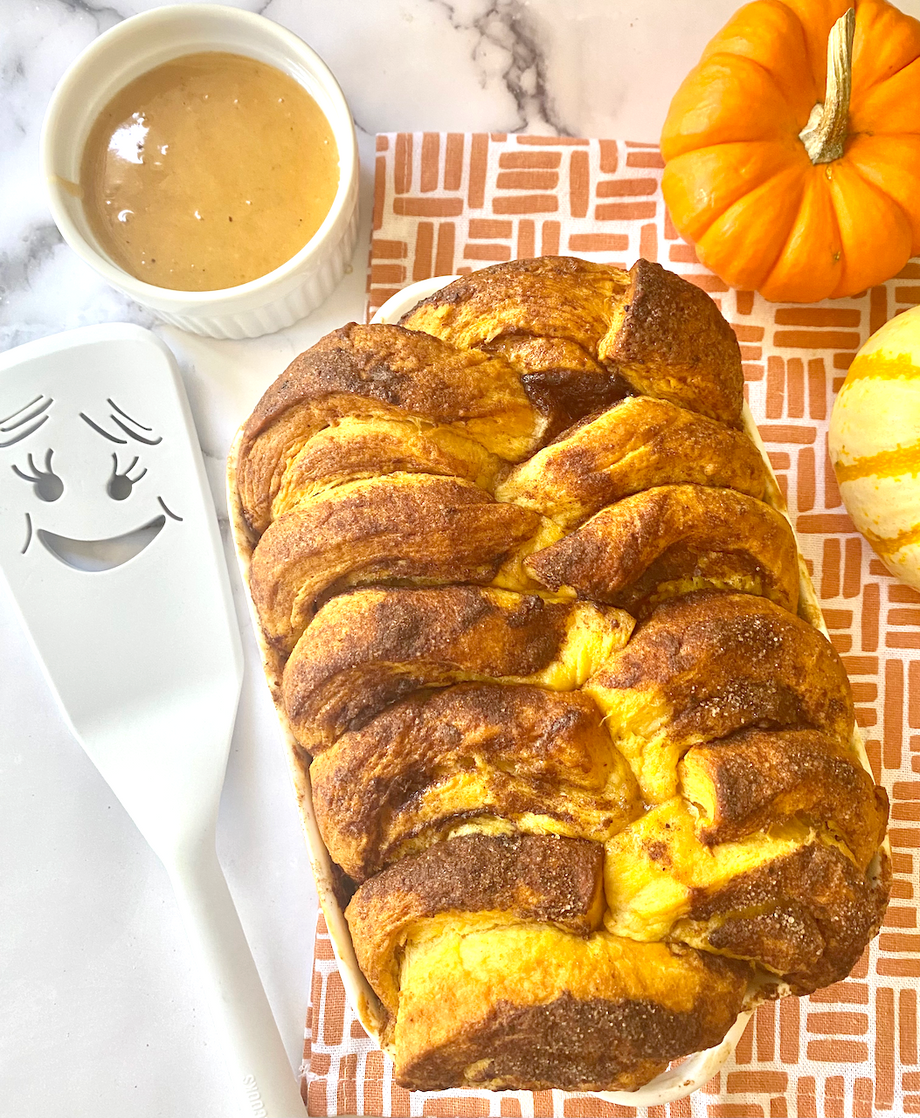 Pumpkin Pull Apart Bread