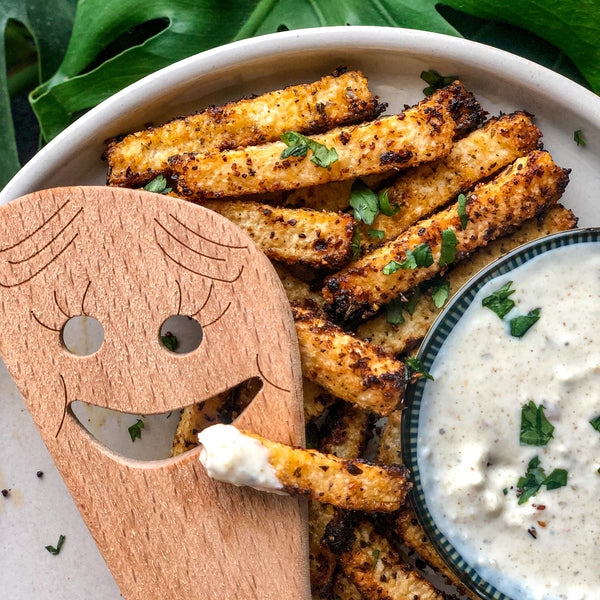 Cuban Style Jicama Fries with Creamy Mojo Sauce