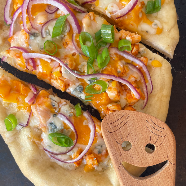 Buffalo Ranch Chicken Flatbread