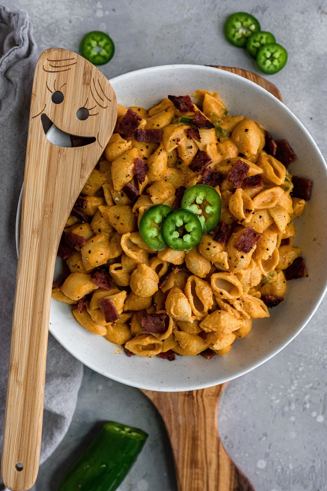 Dairy Free Jalapeño Popper Mac & Cheese