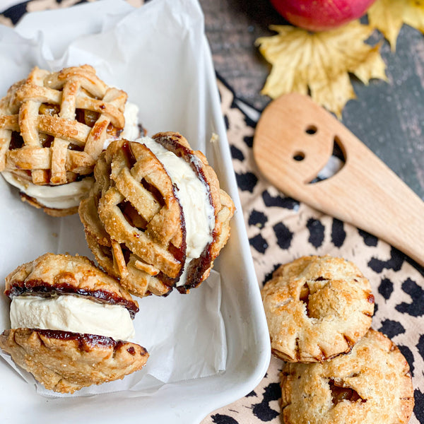 Apple Pie Ice Cream Sandwiches