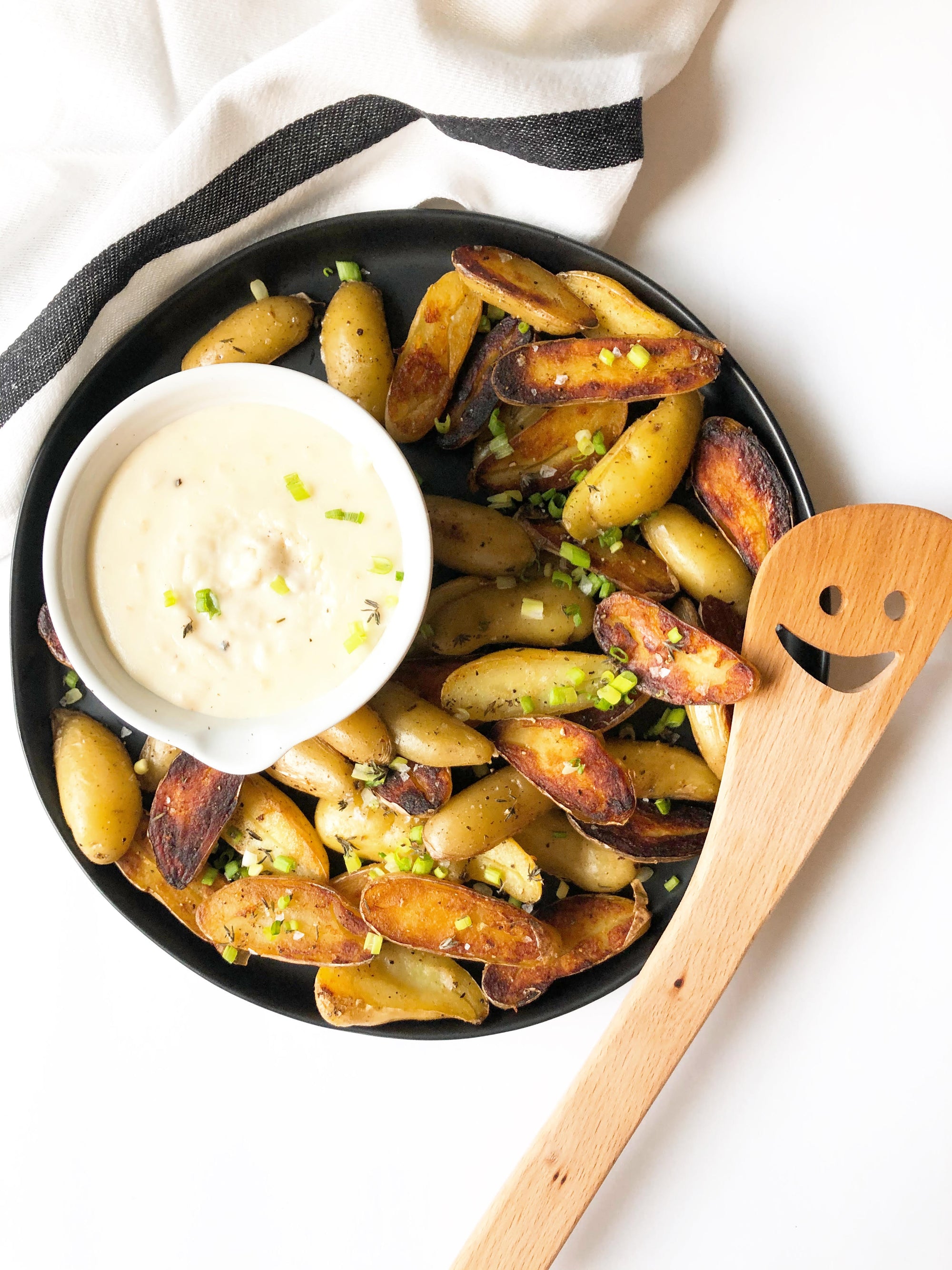 Crispy Fingerling Potatoes with Unexpected Cheddar Dipping Sauce